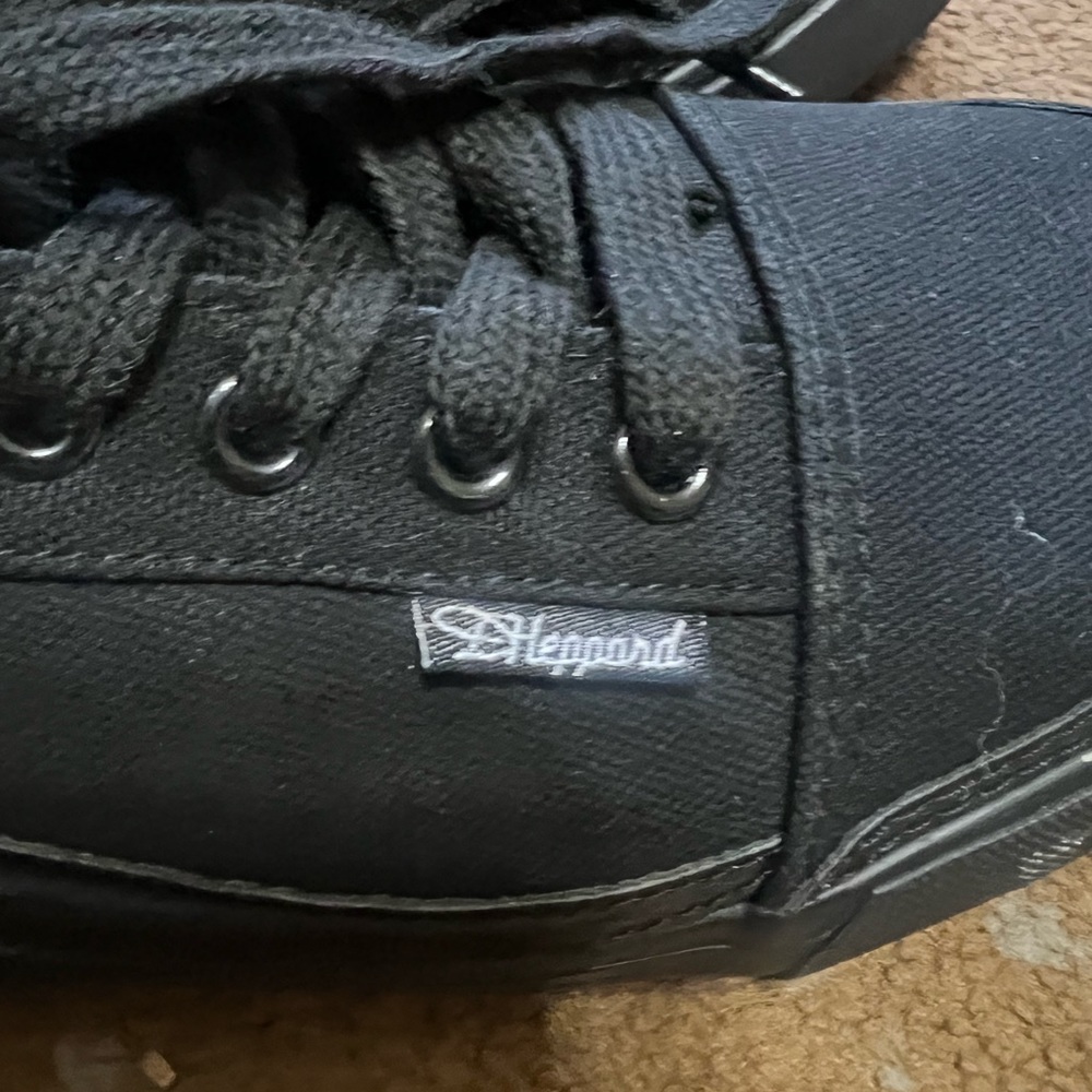 Authentic DHF Shepperd Sneakers. - Picture 9 of 16